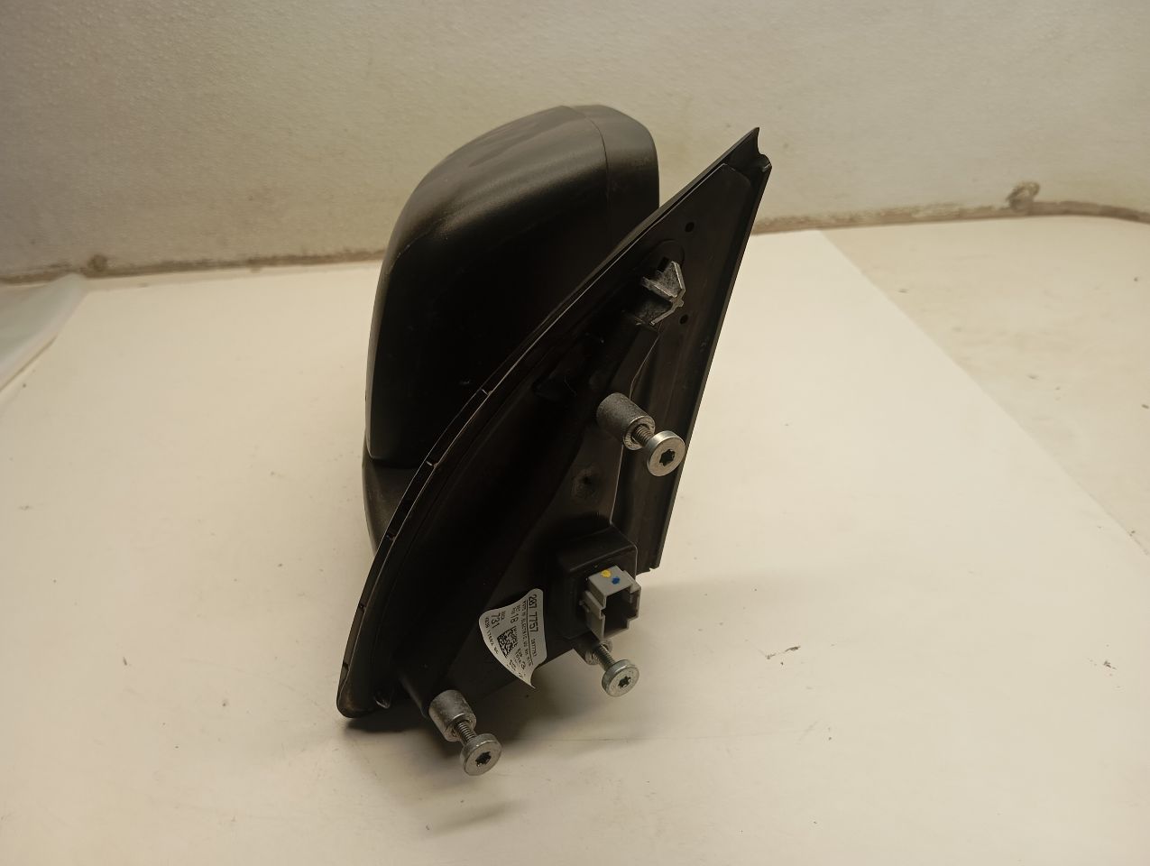 Part image 2