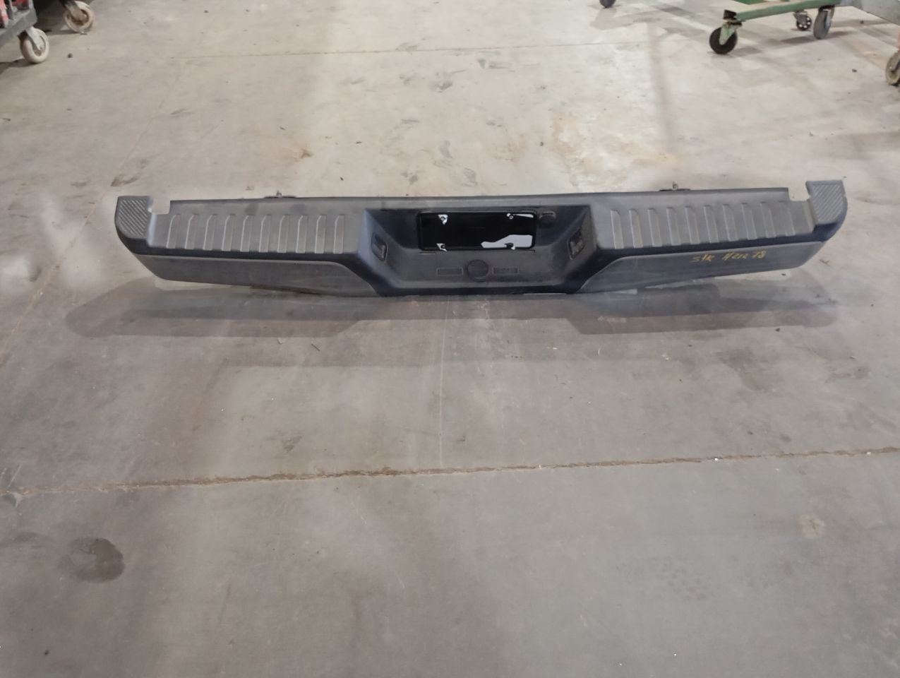 Part image 3