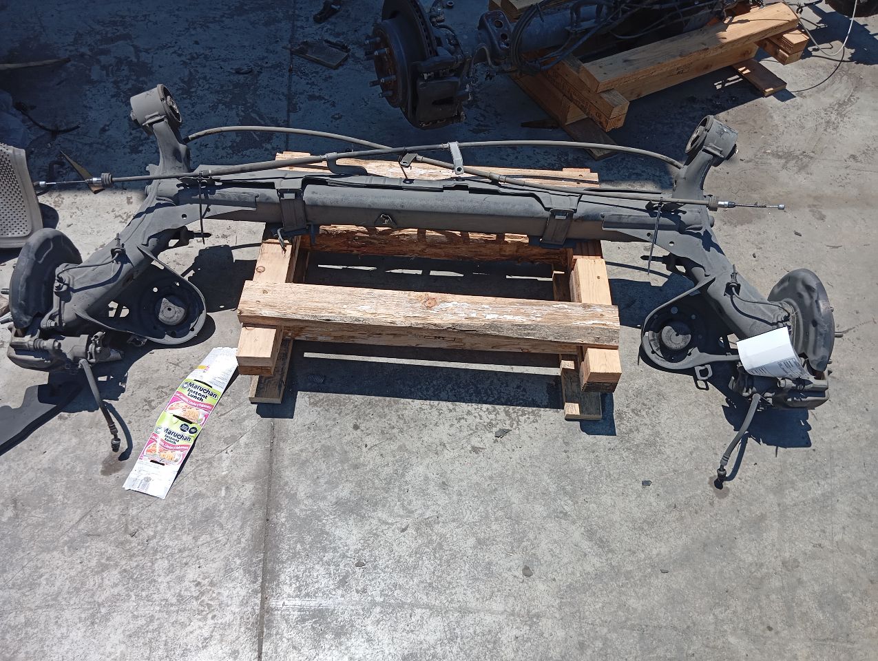 Part image 4