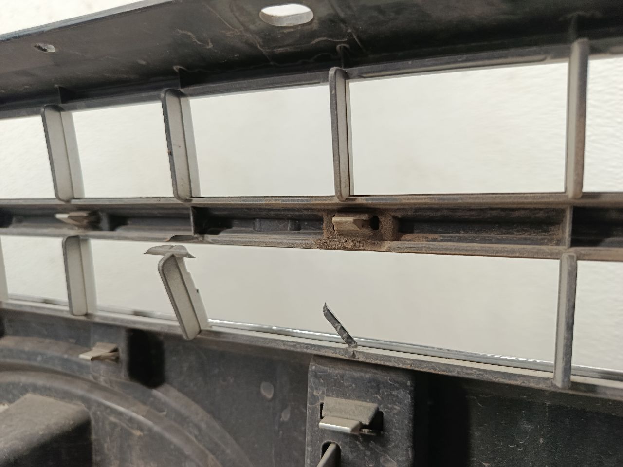 Part image 8