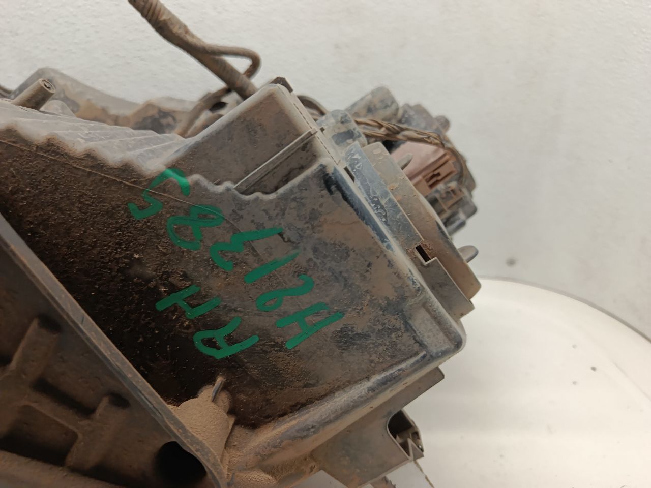 Part image 9