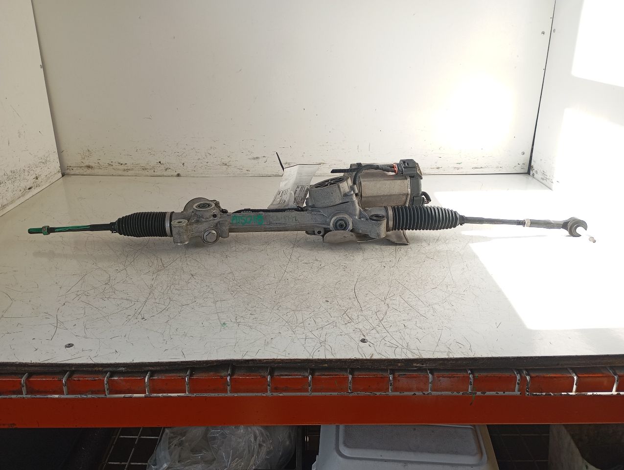 Part image 3