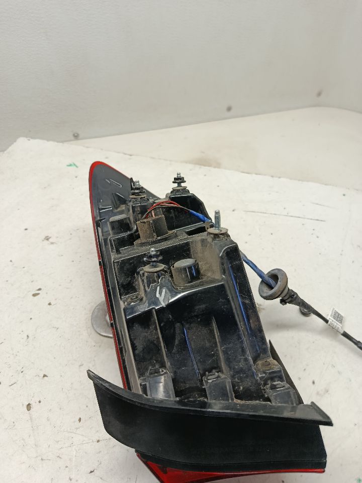 Part image 8