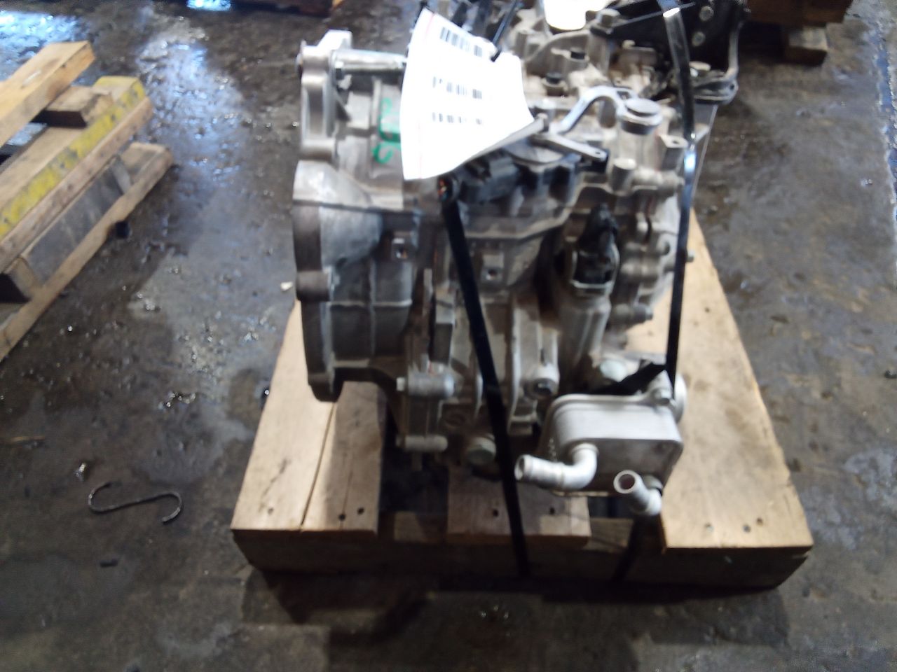 Part image 3