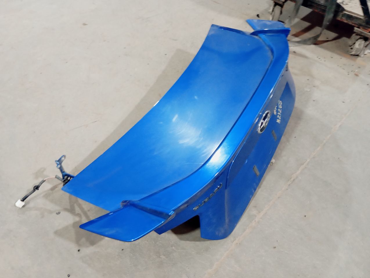 Part image 3