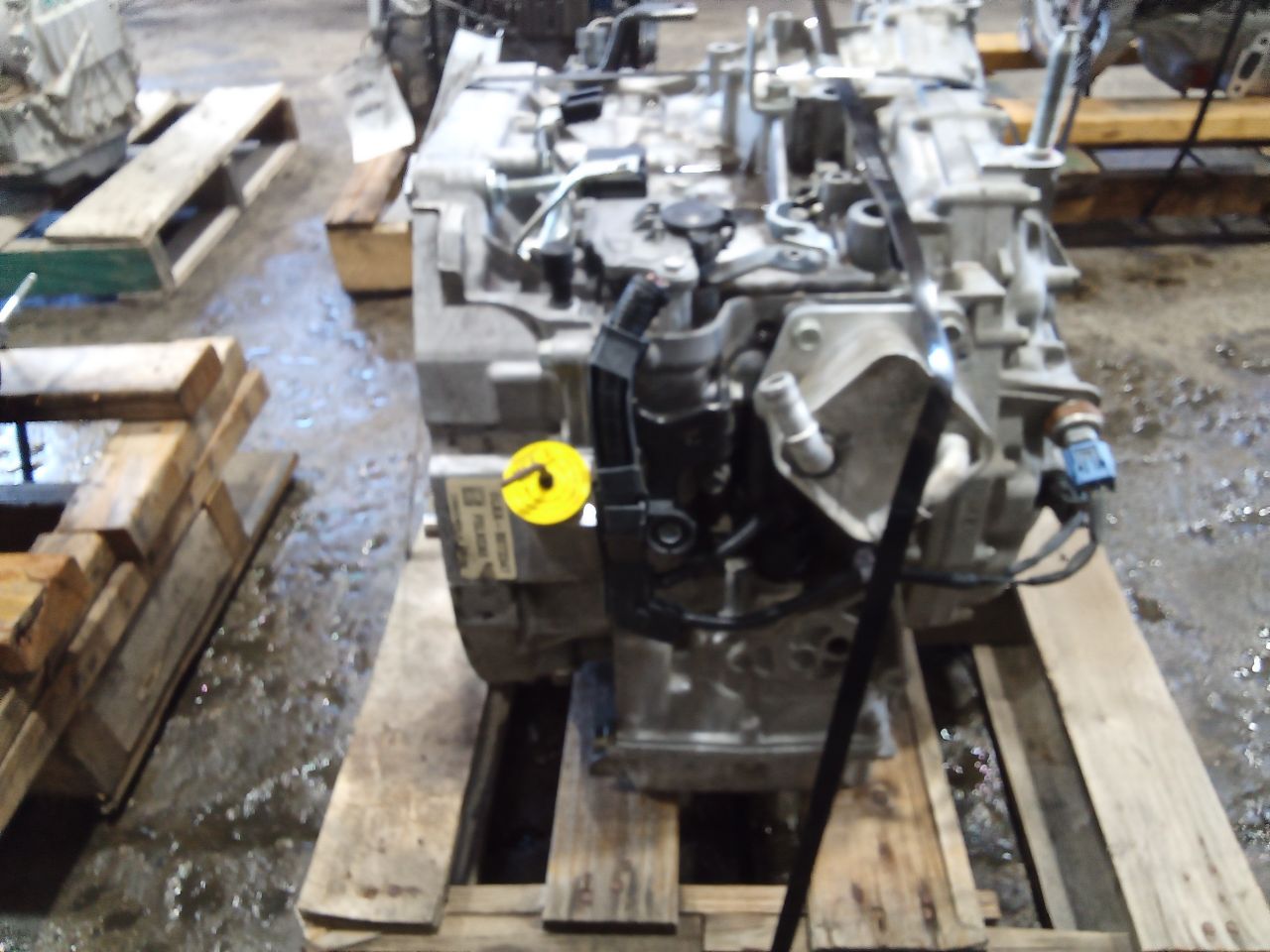 Part image 4