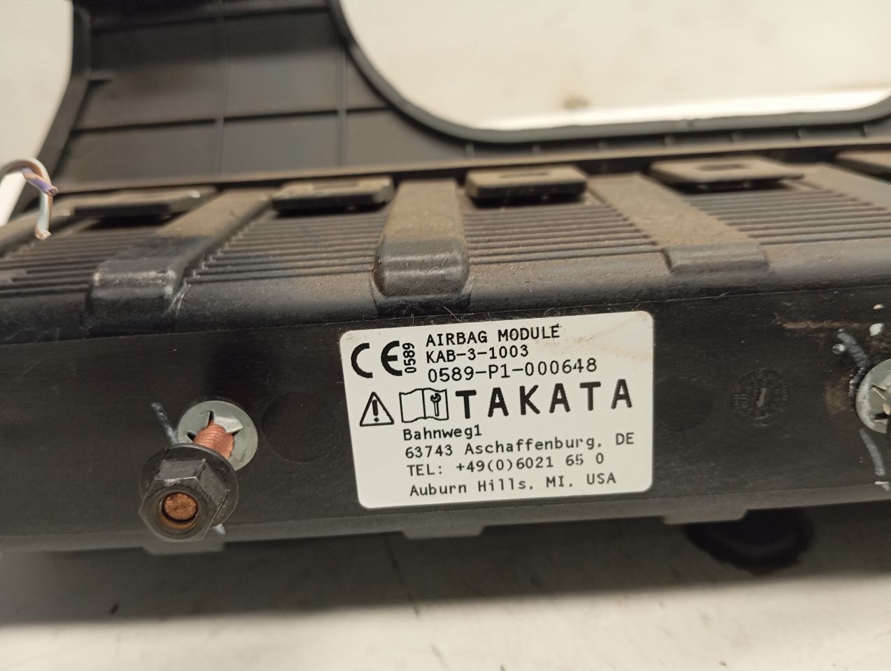 Part image 3