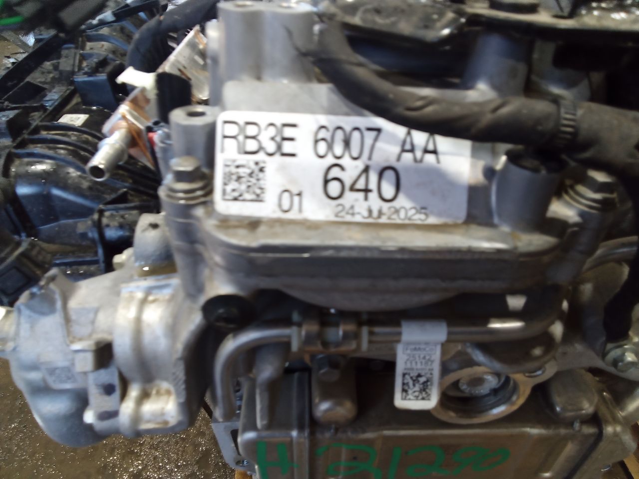 Part image 3