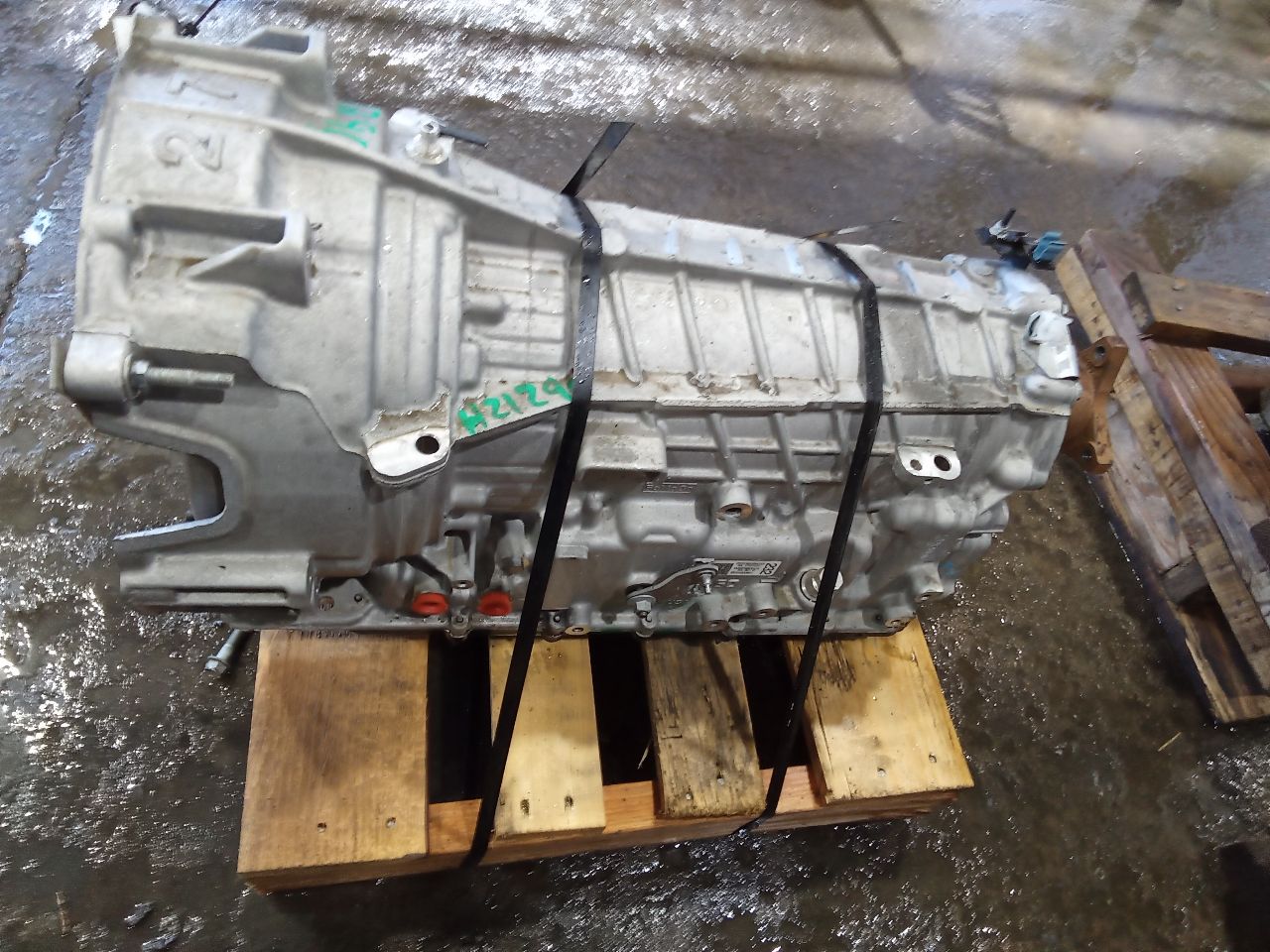 Part image 3
