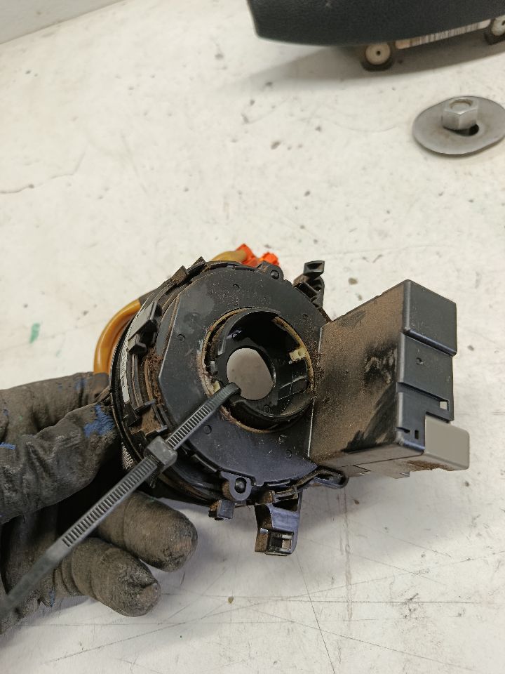 Part image 6