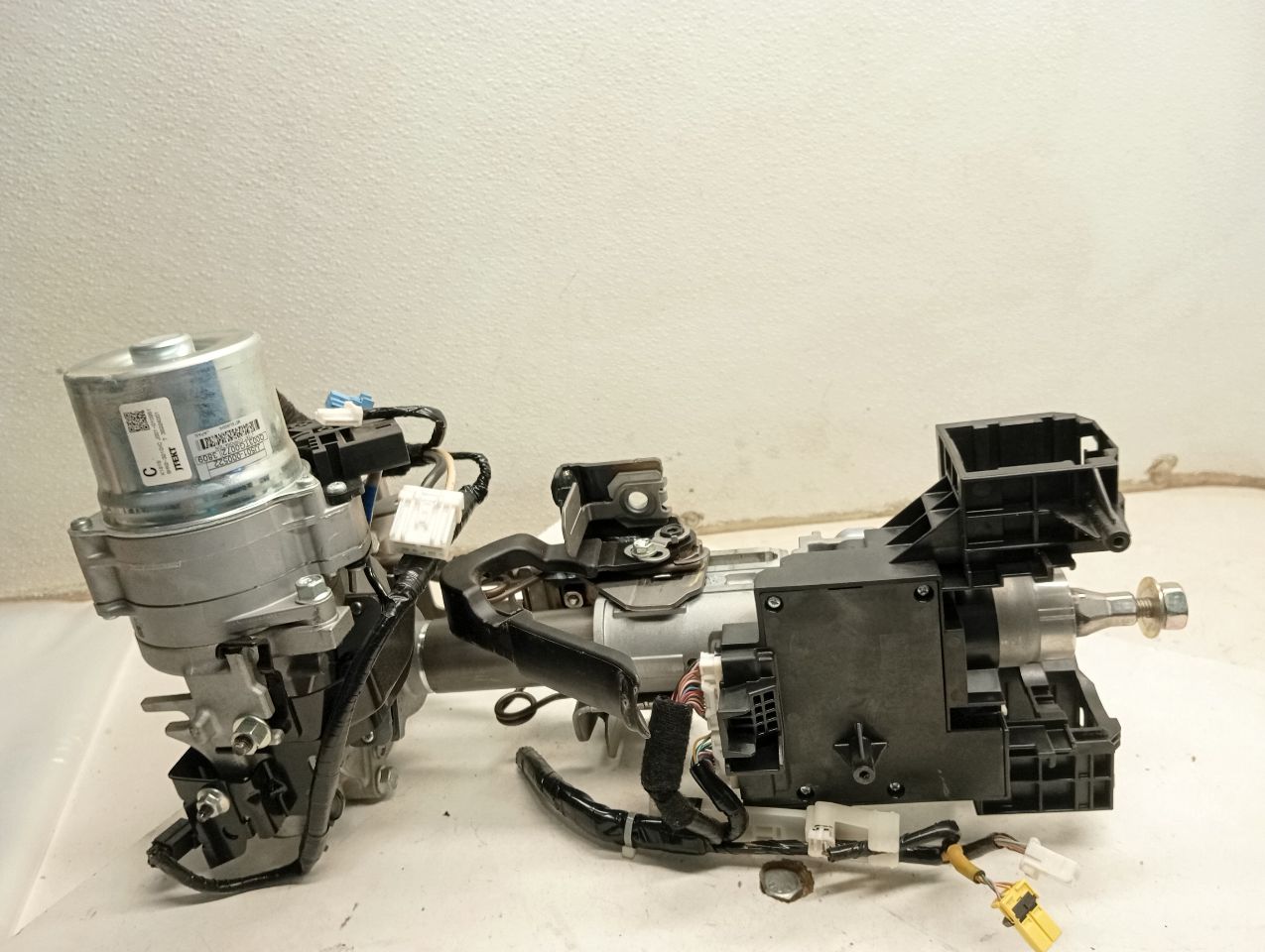 Part image 3