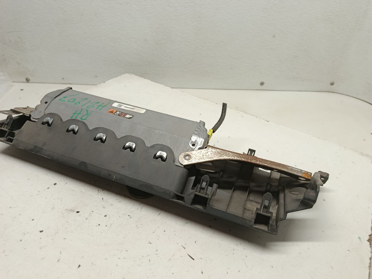 Part image 5