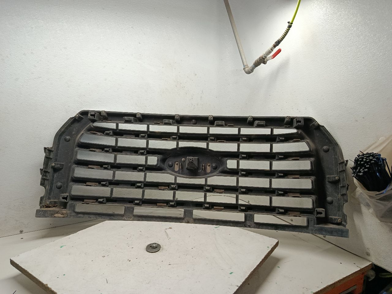 Part image 7