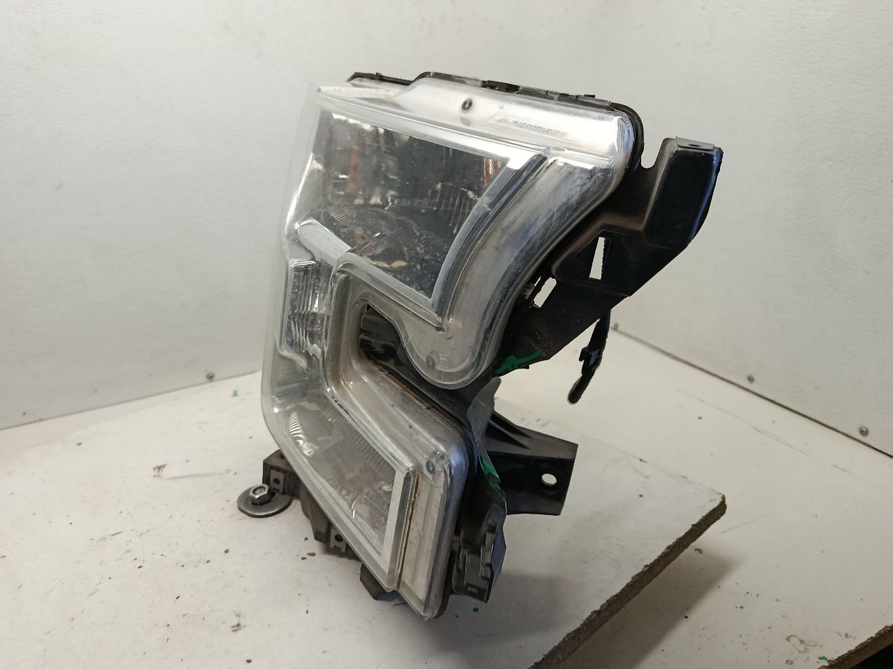 Part image 4
