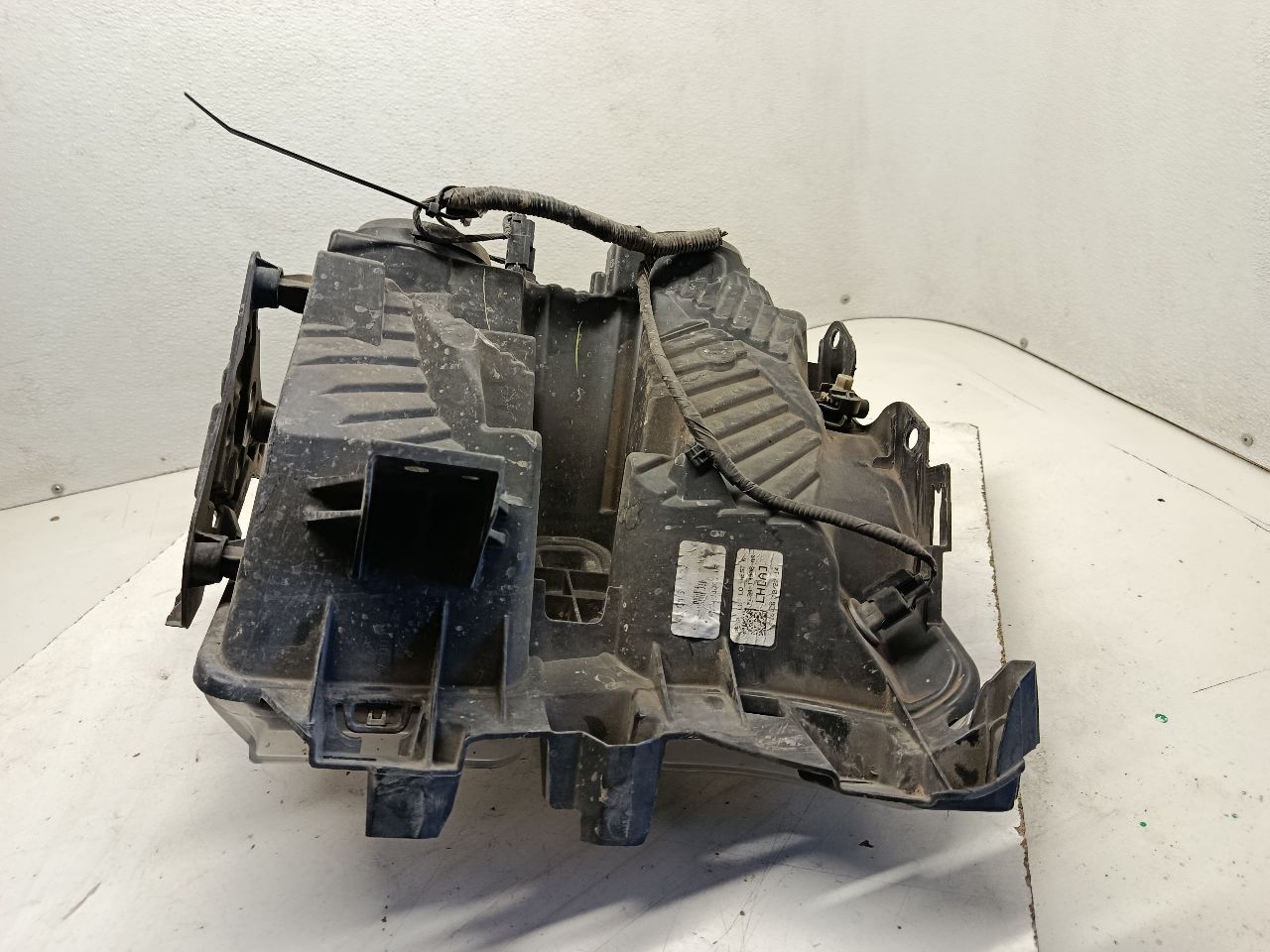 Part image 5