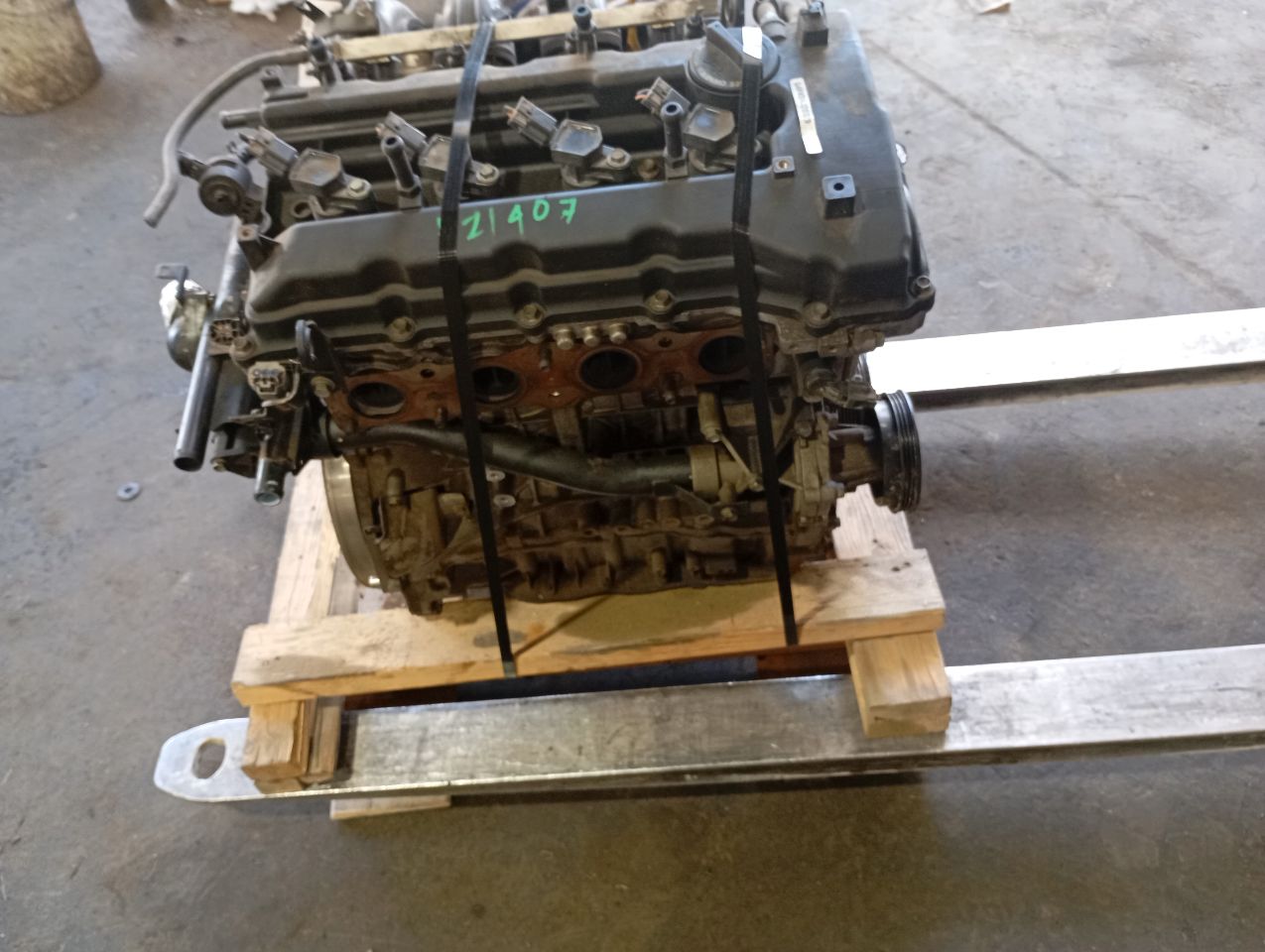 Part image 3