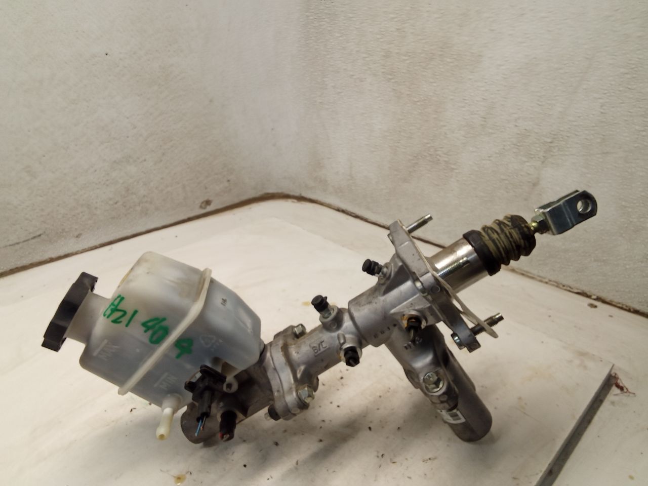 Part image 6