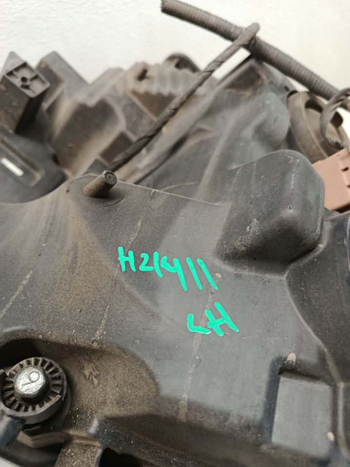 Part image 9