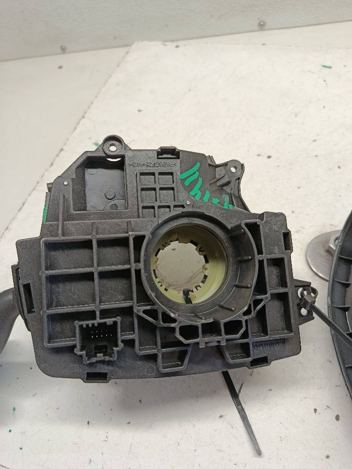 Part image 13