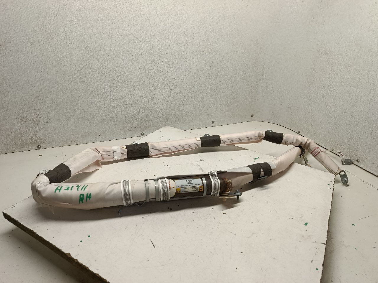 Part image 4