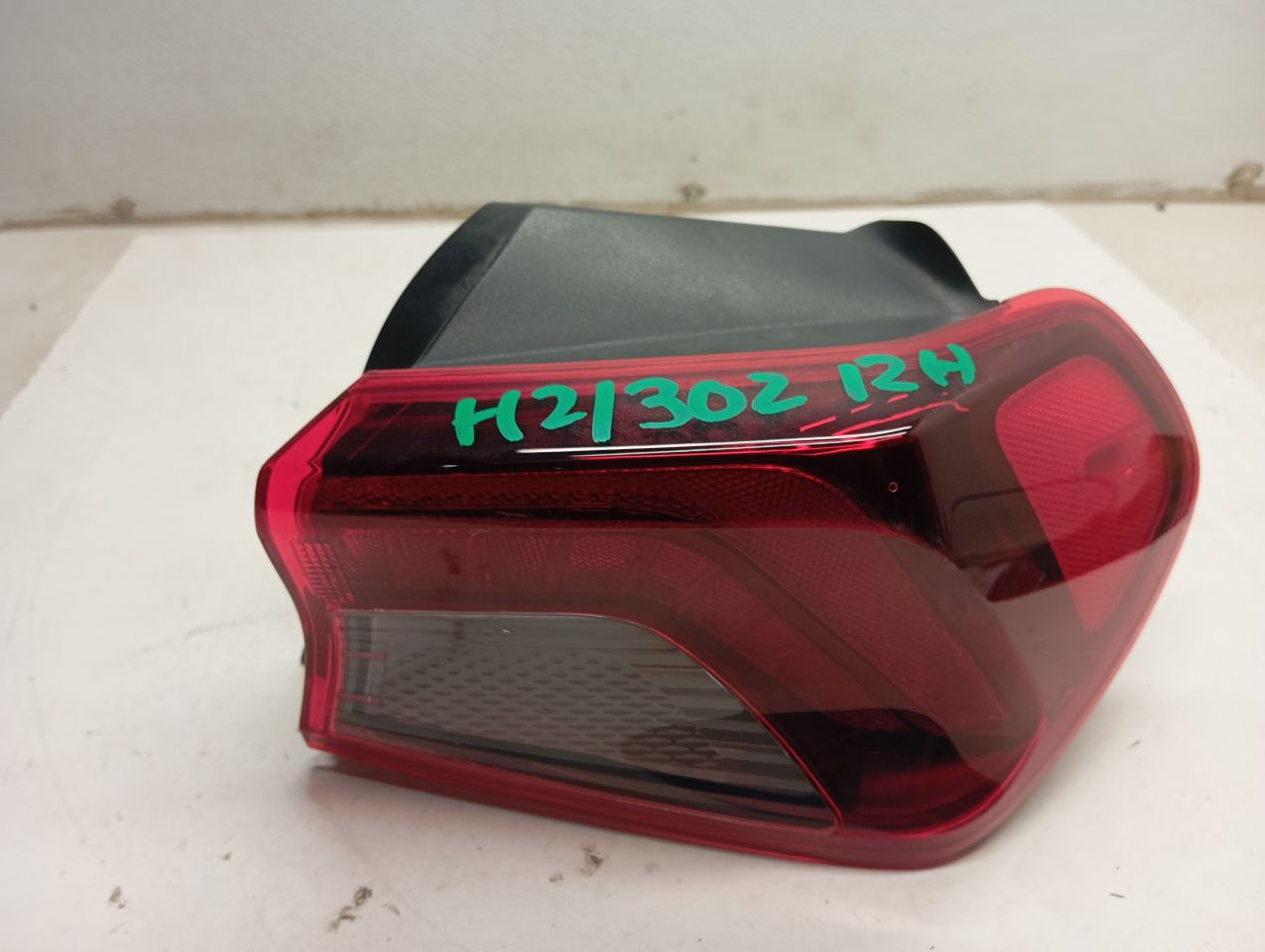Part image 1