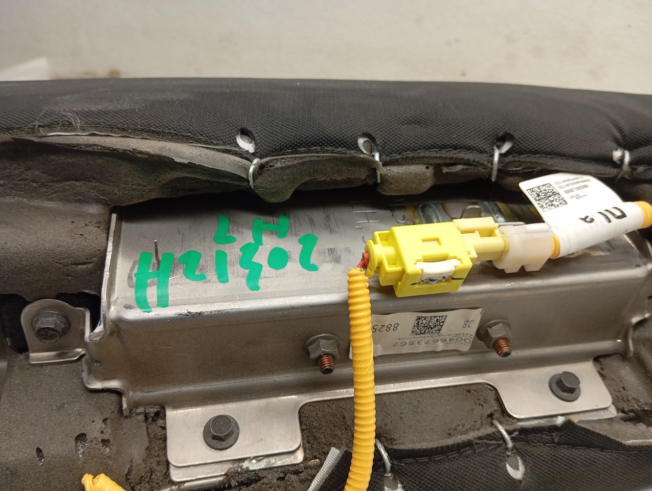 Part image 4