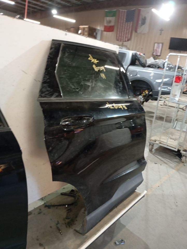 2018 Ford EDGE Dr Assm, Rear Side