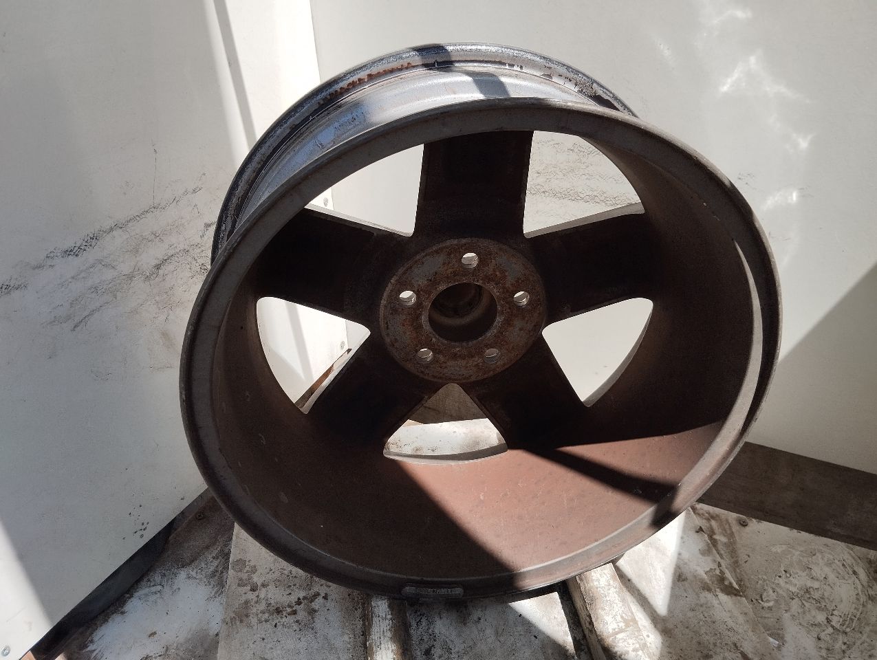Part image 3
