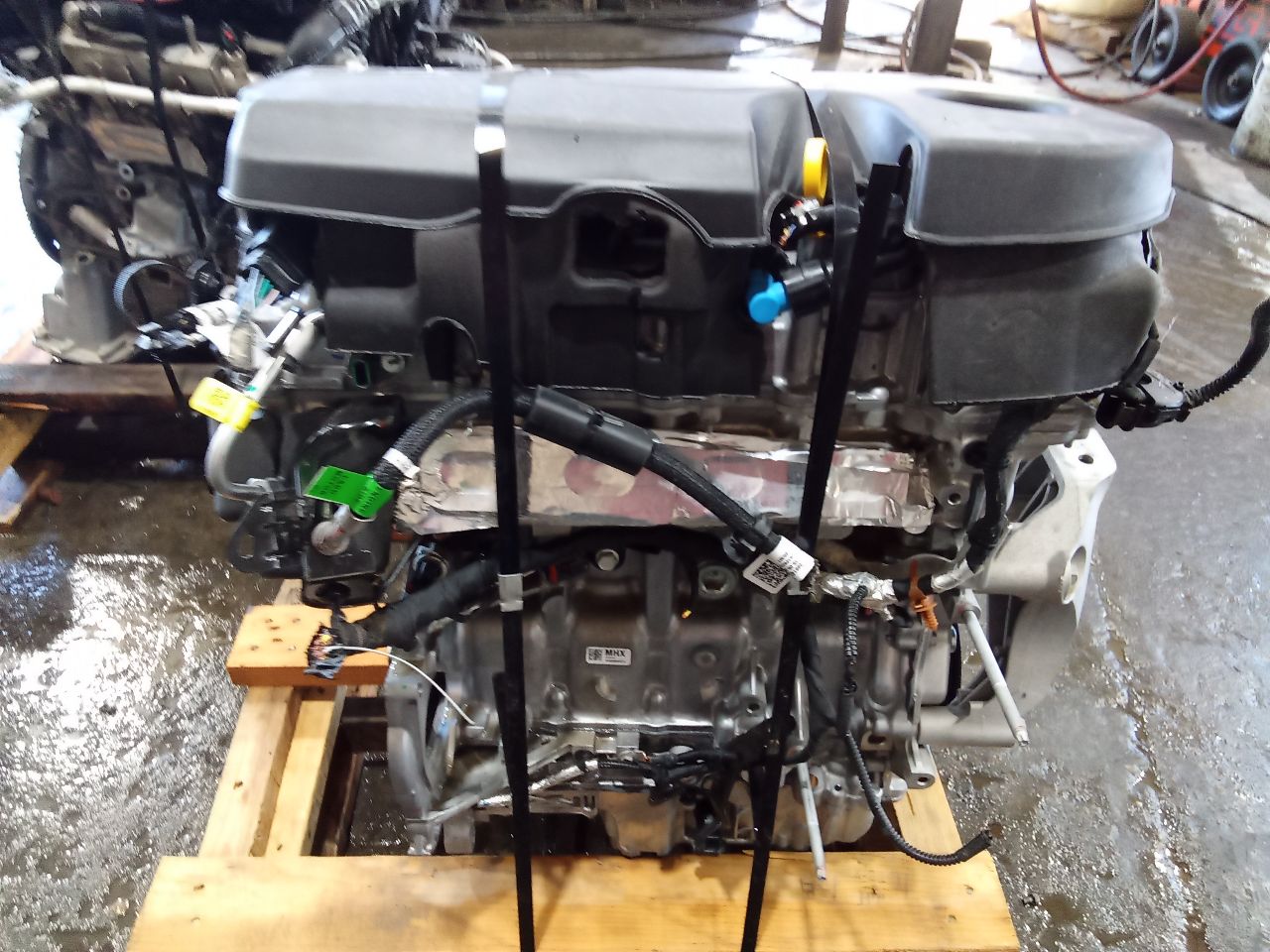 Part image 4