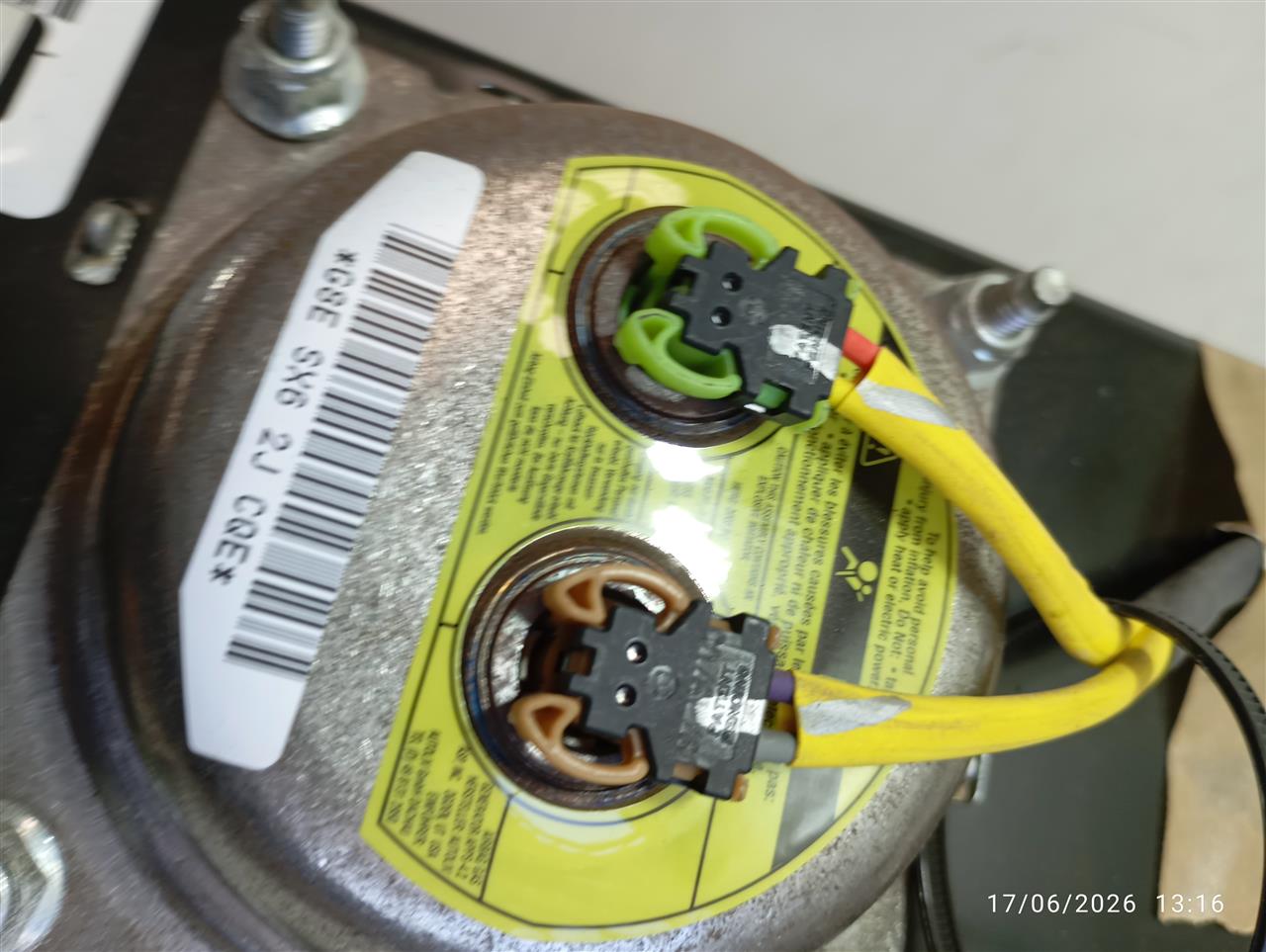 Part image 4