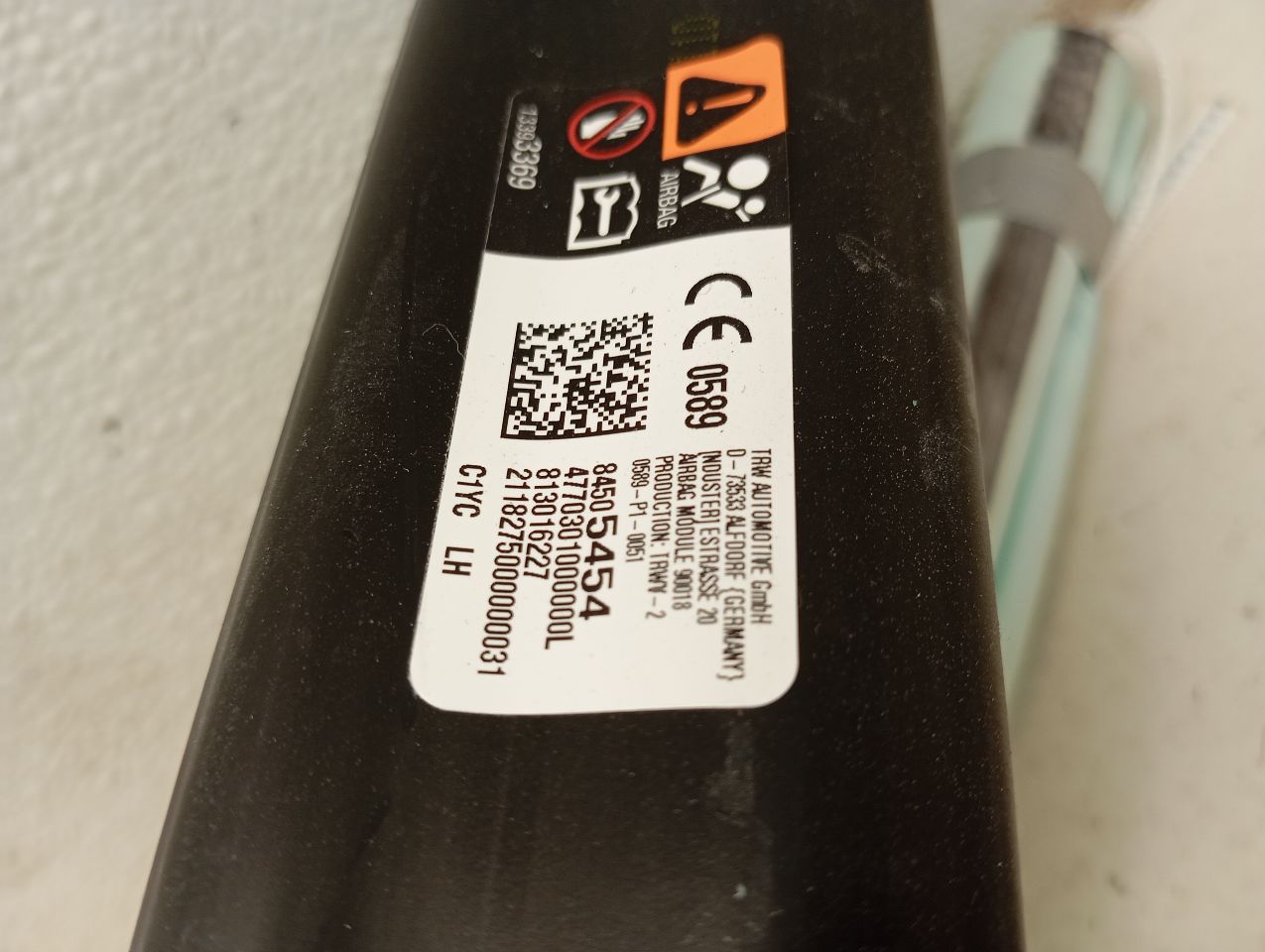 Part image 3