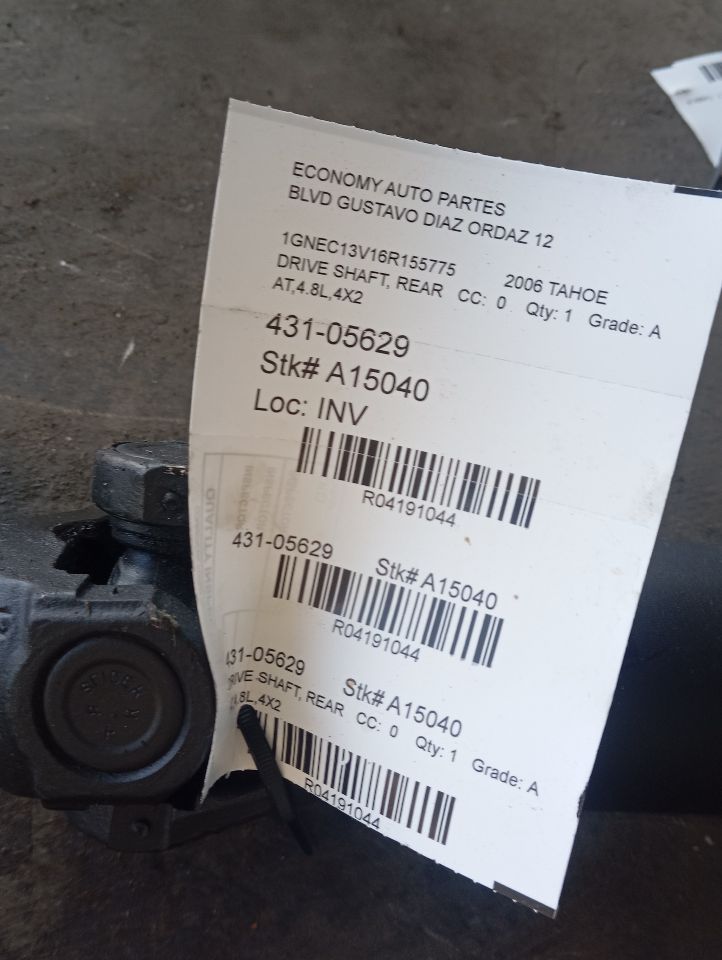 2006 General Motors TAHOE Drive Shaft, Rear