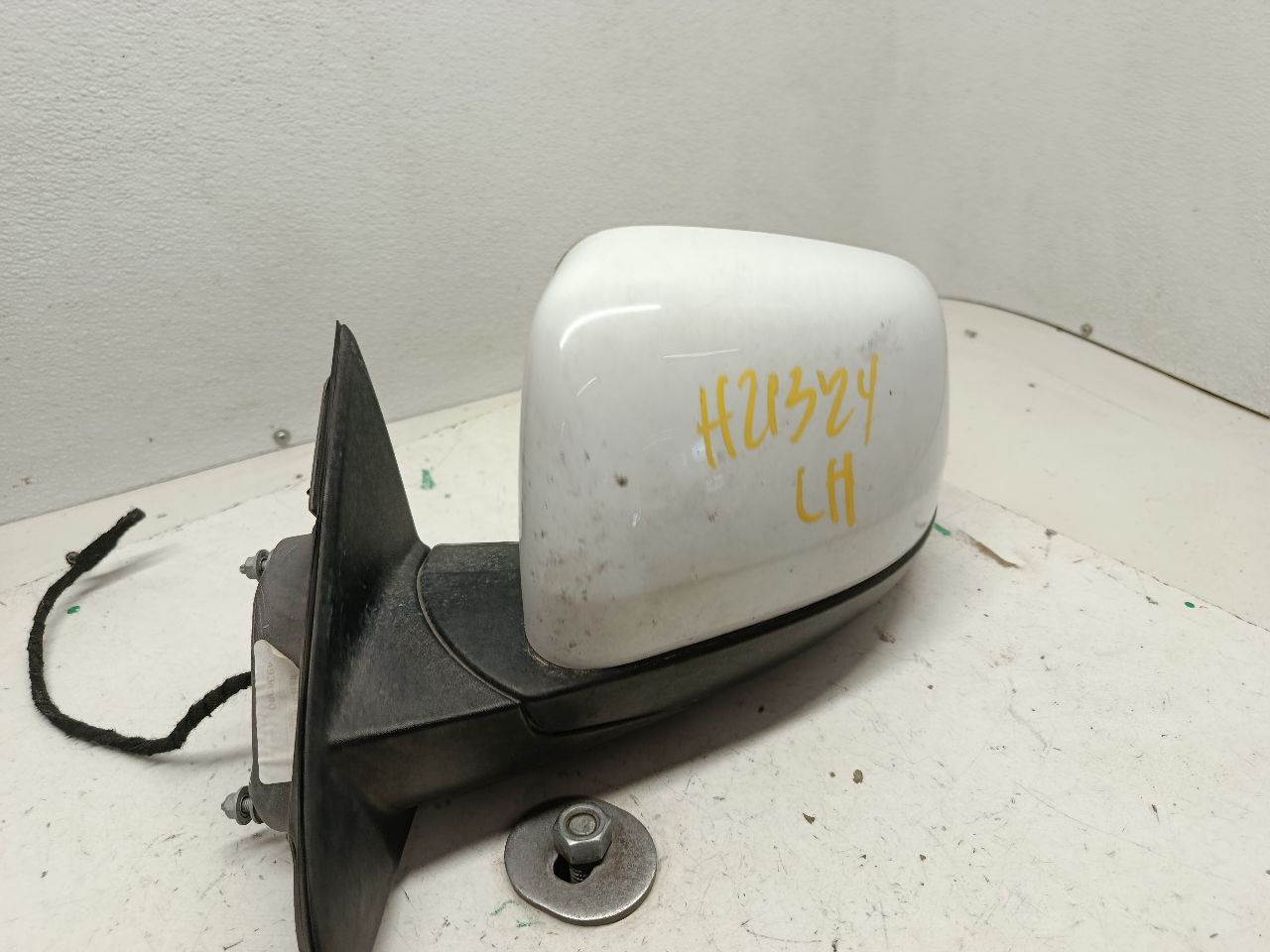 Part image 3