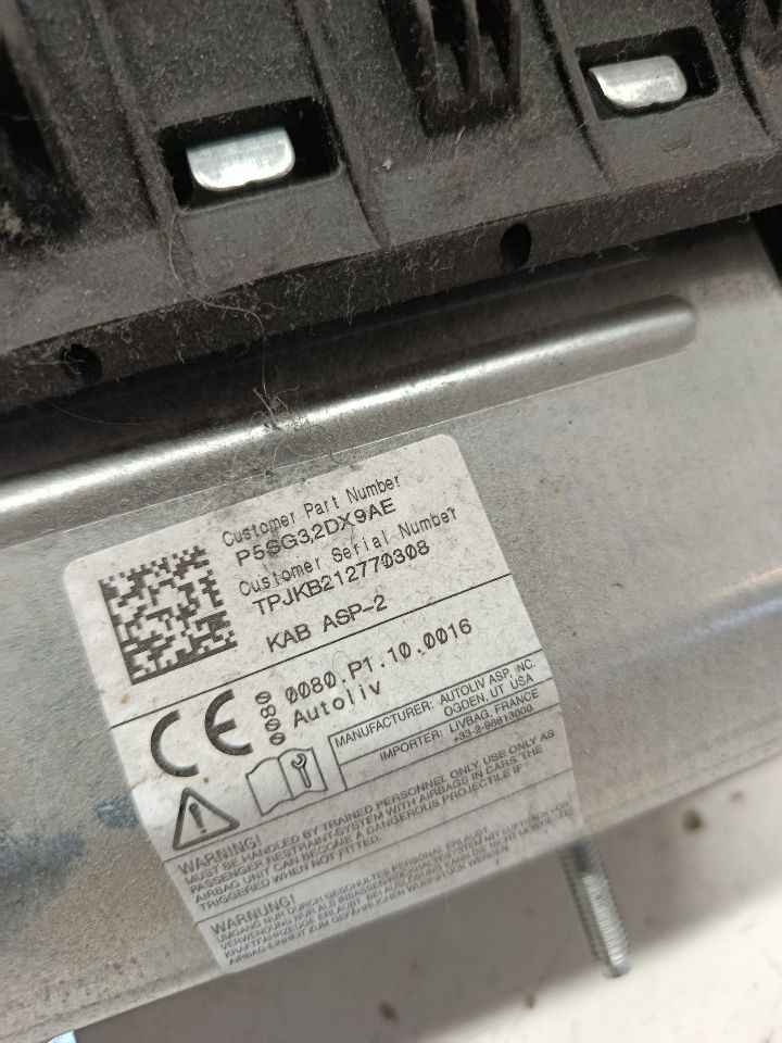 Part image 7