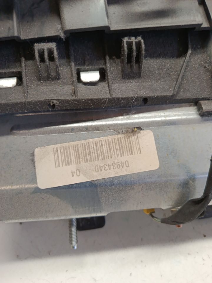 Part image 8
