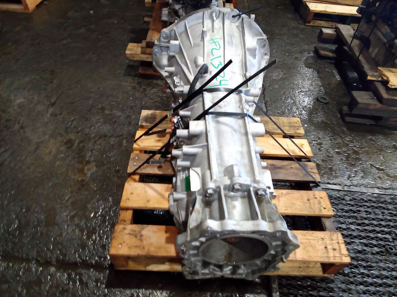 Part image 4