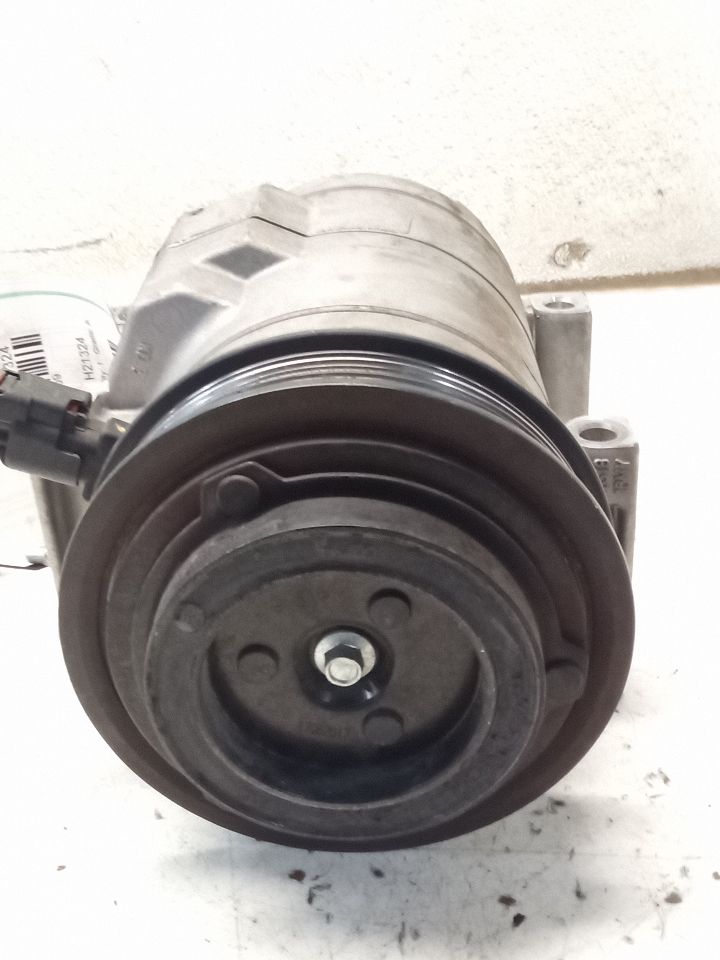 Part image 7