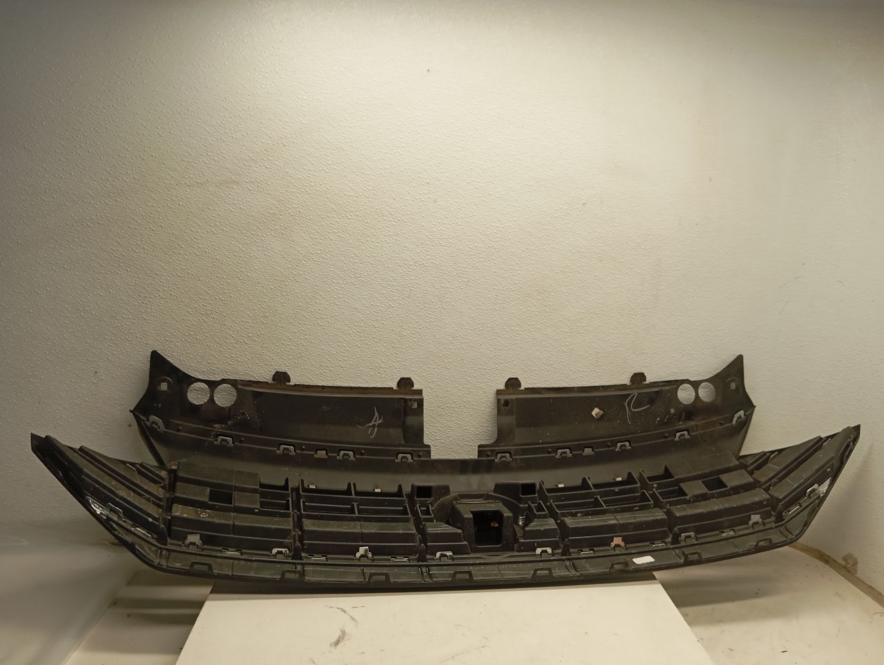 Part image 4