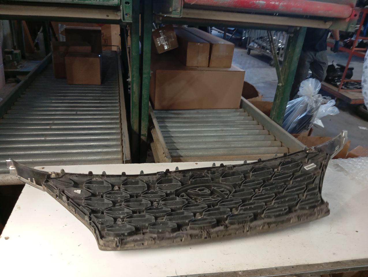 Part image 3
