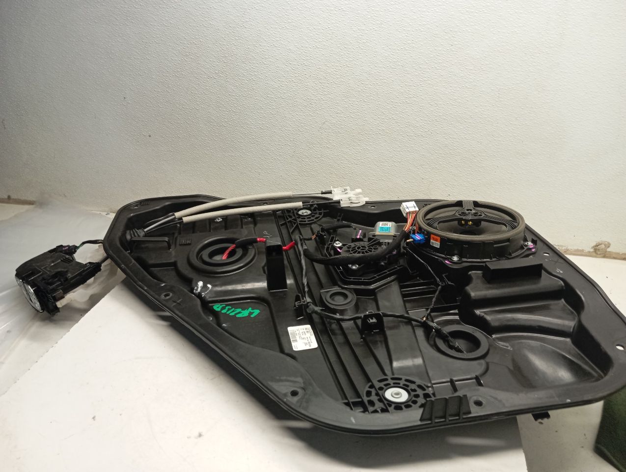 Part image 2