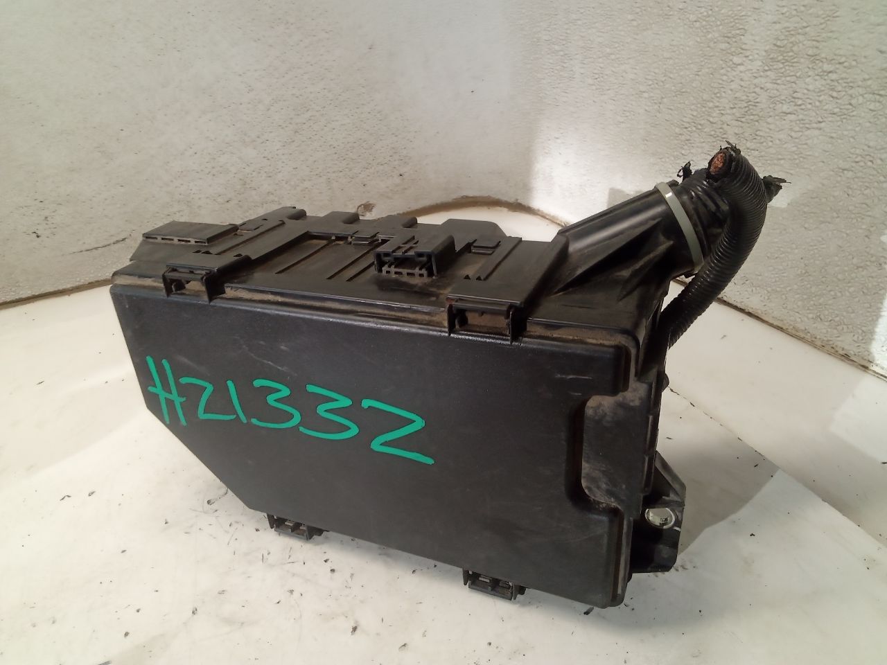 Part image 3