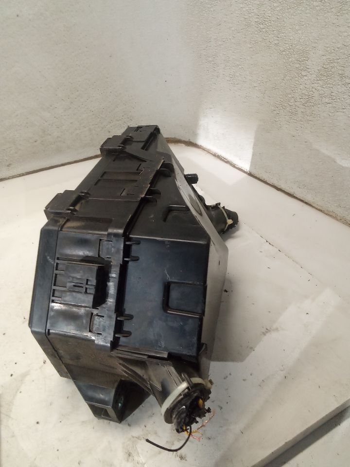 Part image 7