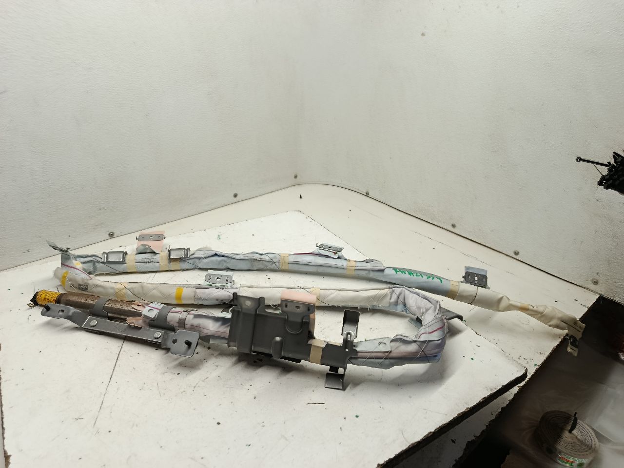 Part image 1