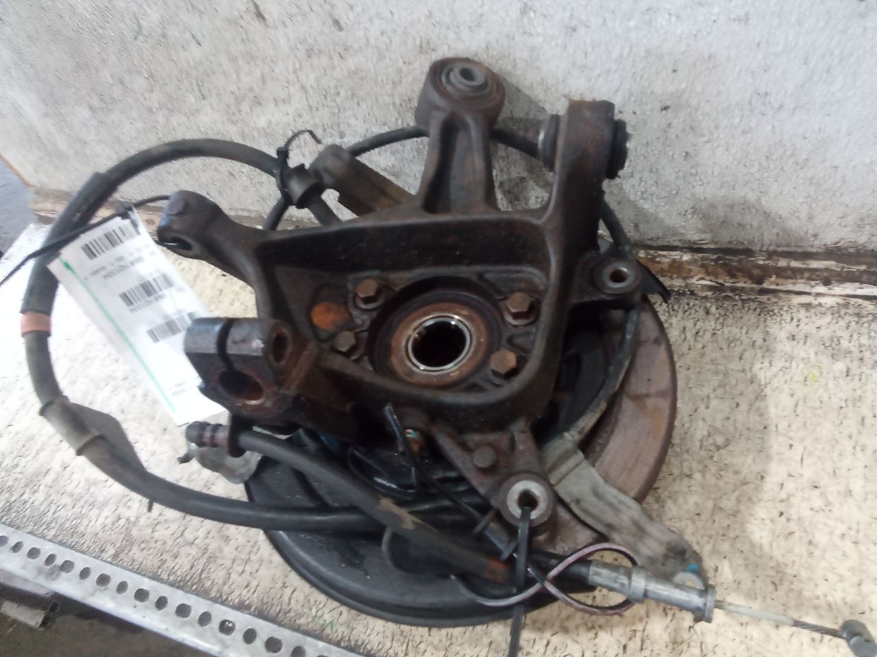 Part image 4