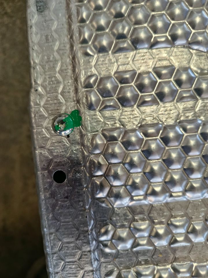 Part image 17