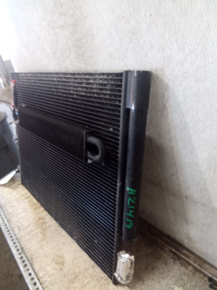 Part image 7