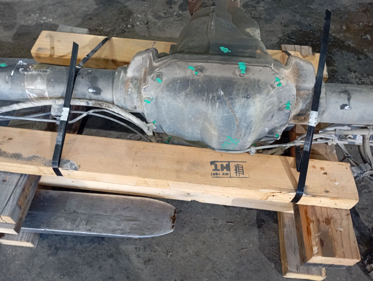 Part image 12