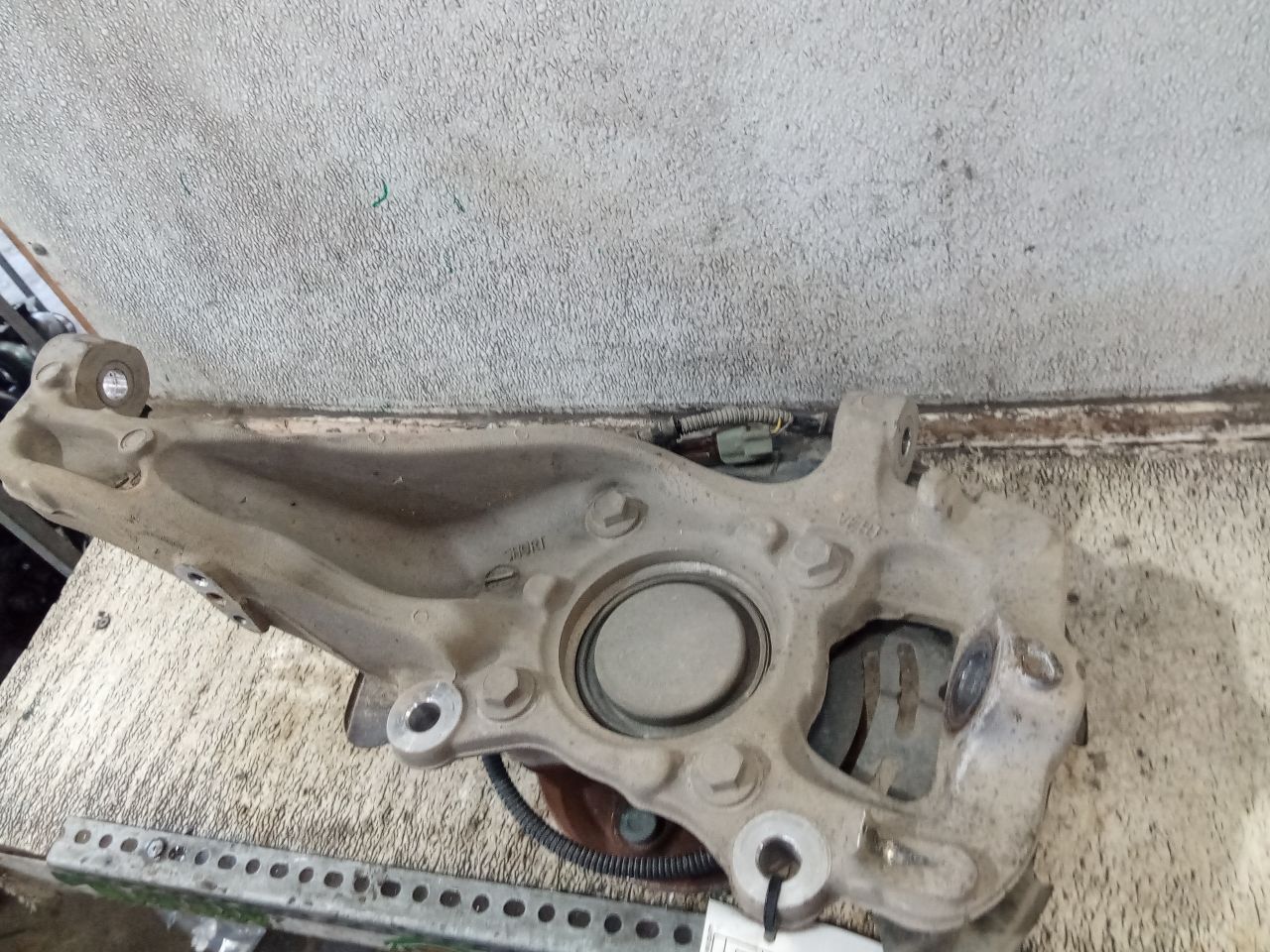 Part image 2