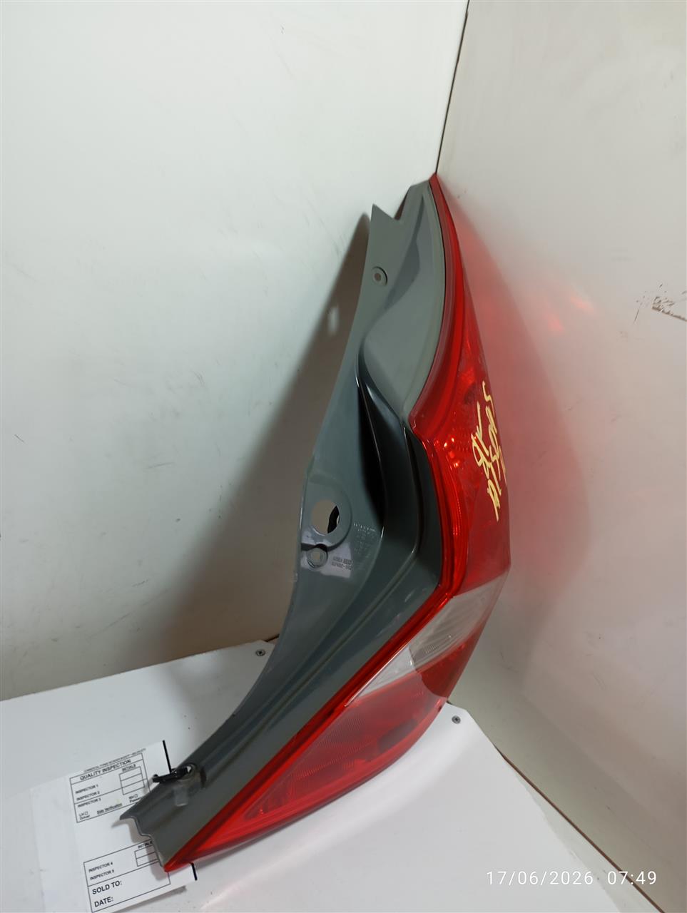 Part image 4