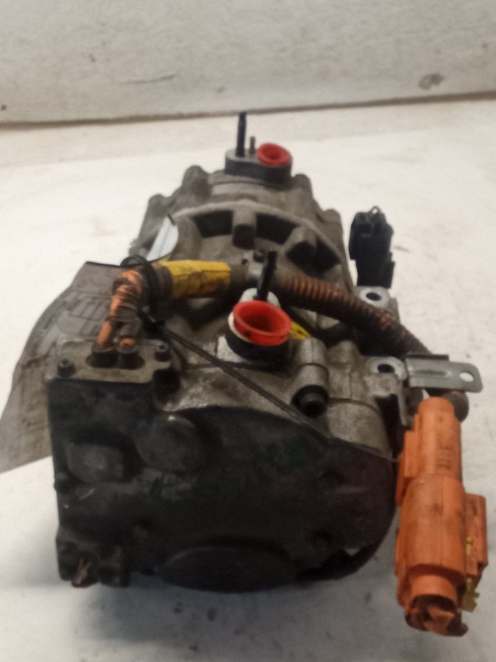 Part image 7